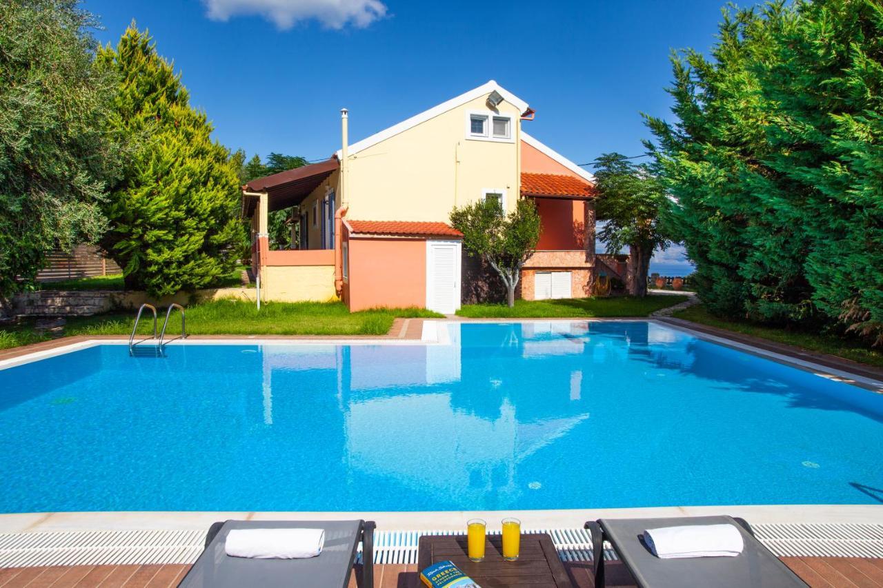 Villa Sea View Estate Helios Perama  Exterior foto